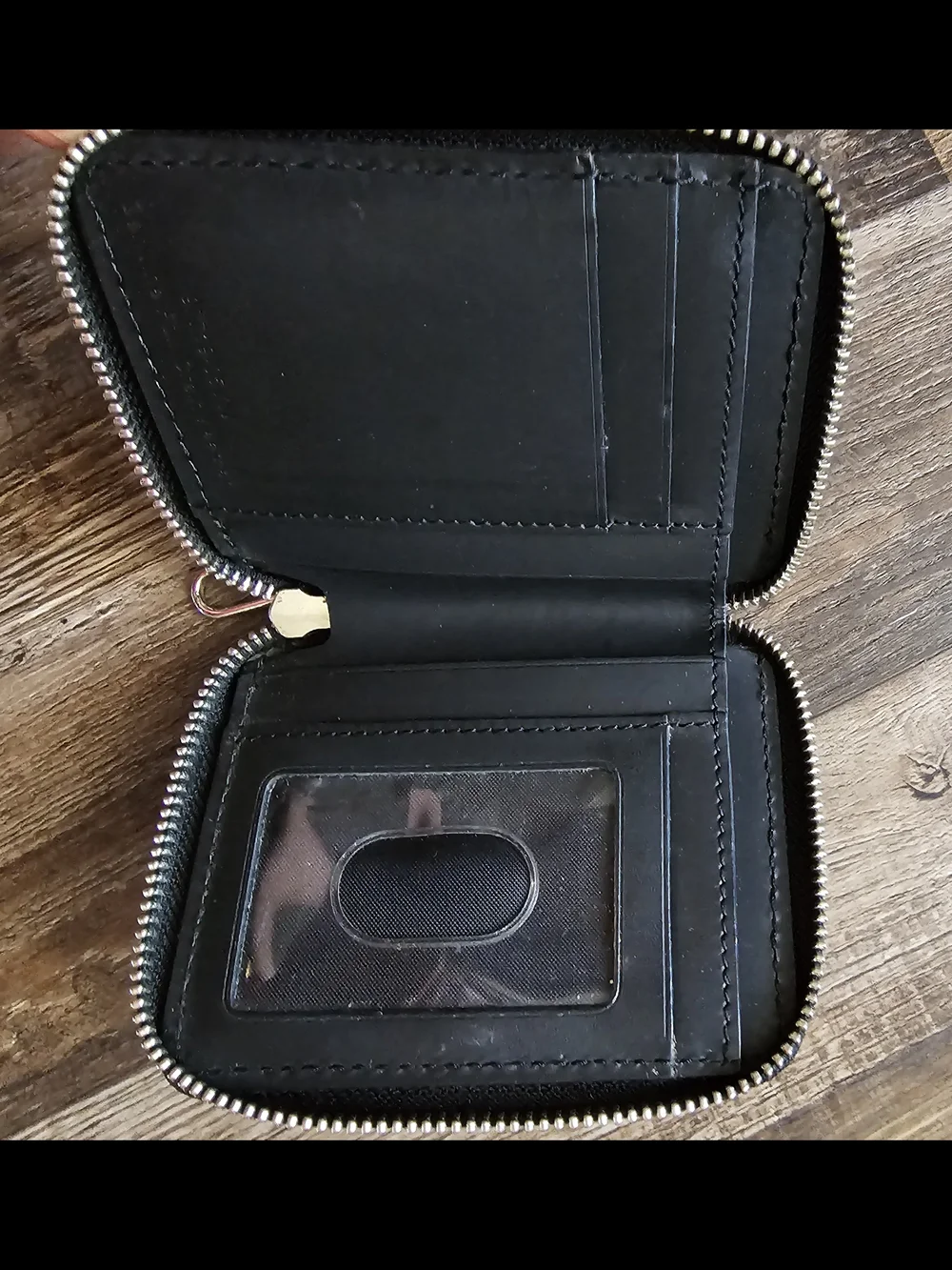 Harley-Davidson Black Leather Zip Wallet with Silver Chain Accent